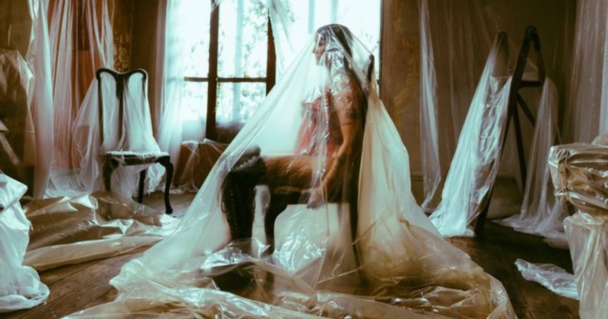 RØRY deals with the extremes of grief on new single, SWALLOW