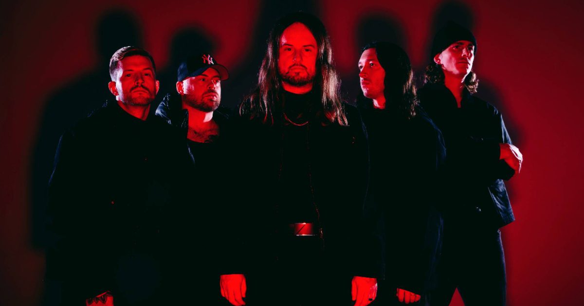 Fit For A King release slamming new single, Dirt, and announce deluxe edition of album Lonely God Fit For A King release slamming new single, Dirt, and announce deluxe edition of album Lonely God