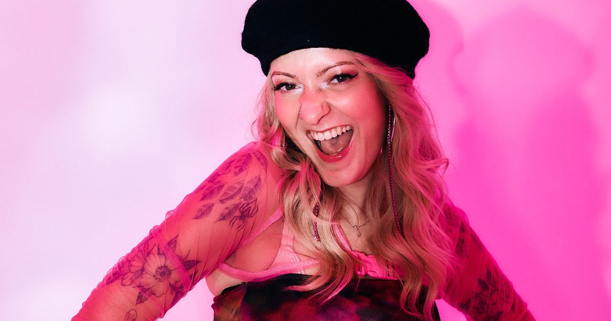 Chaotic recession pop, Y2K-coded, metal madness: Scene Queen announces new EP METALICIOUS and shares title track with Left To Suffer Chaotic recession pop, Y2K-coded, metal madness: Scene Queen announces new EP METALICIOUS and shares title track with Left To Suffer